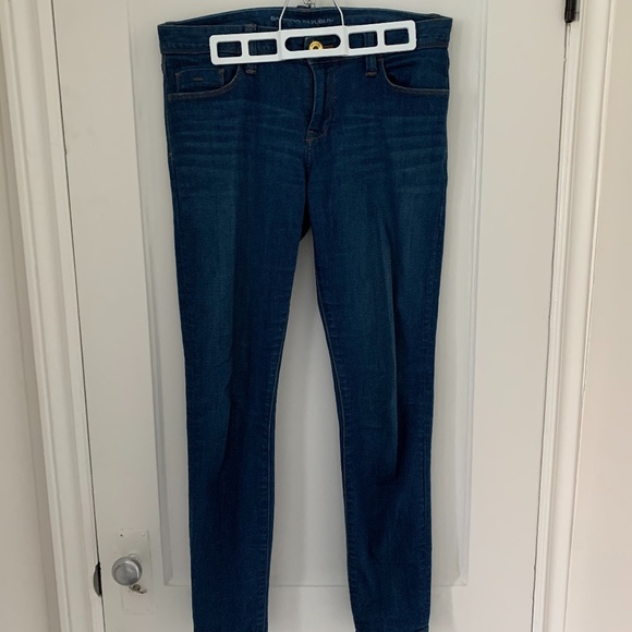 Banana Republic medium wash skinny jeans size 27 - Picture 2 of 3